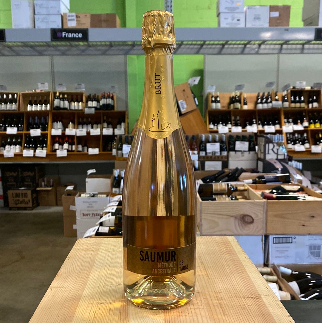 Chateau de Targe Saumur Brut Rose Methode Ancestrale - Loire Valley, France