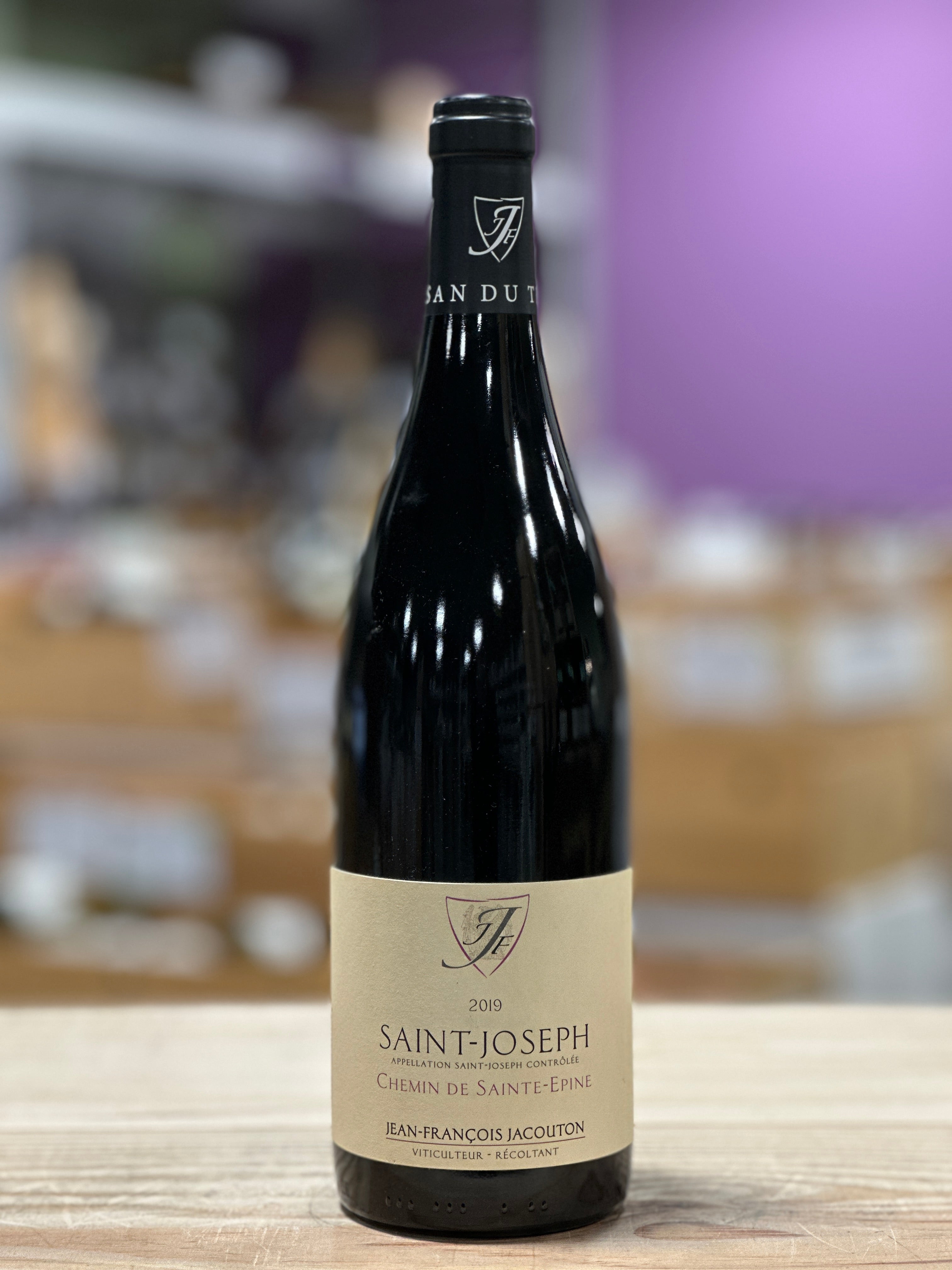 ワイン Nuits-St-es Les Saint es 2011 ニュイ・サン・ジョルジュ オー・アロ [2011] 750ml / NUITS