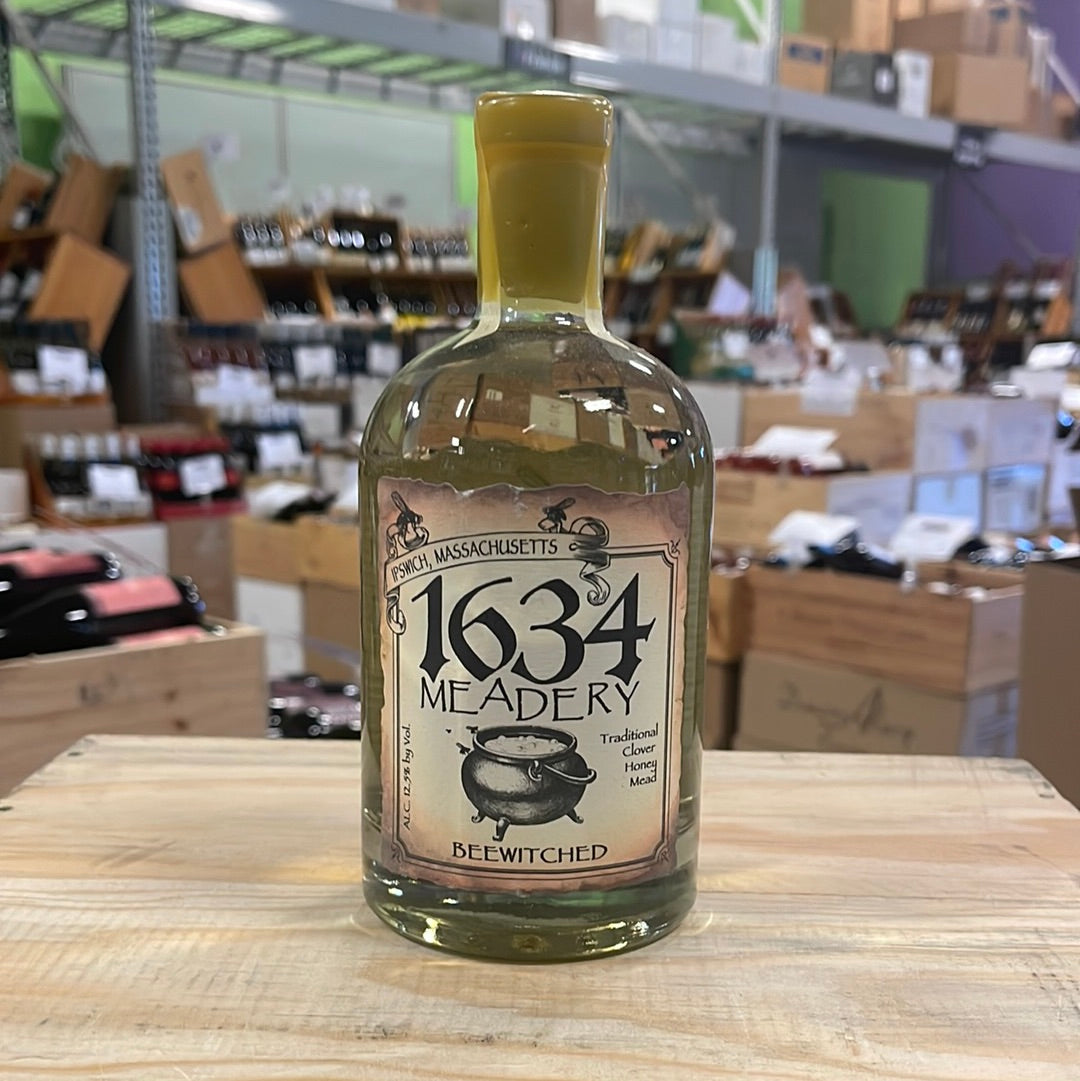 1634 Meadery Beewitched clover honey mead