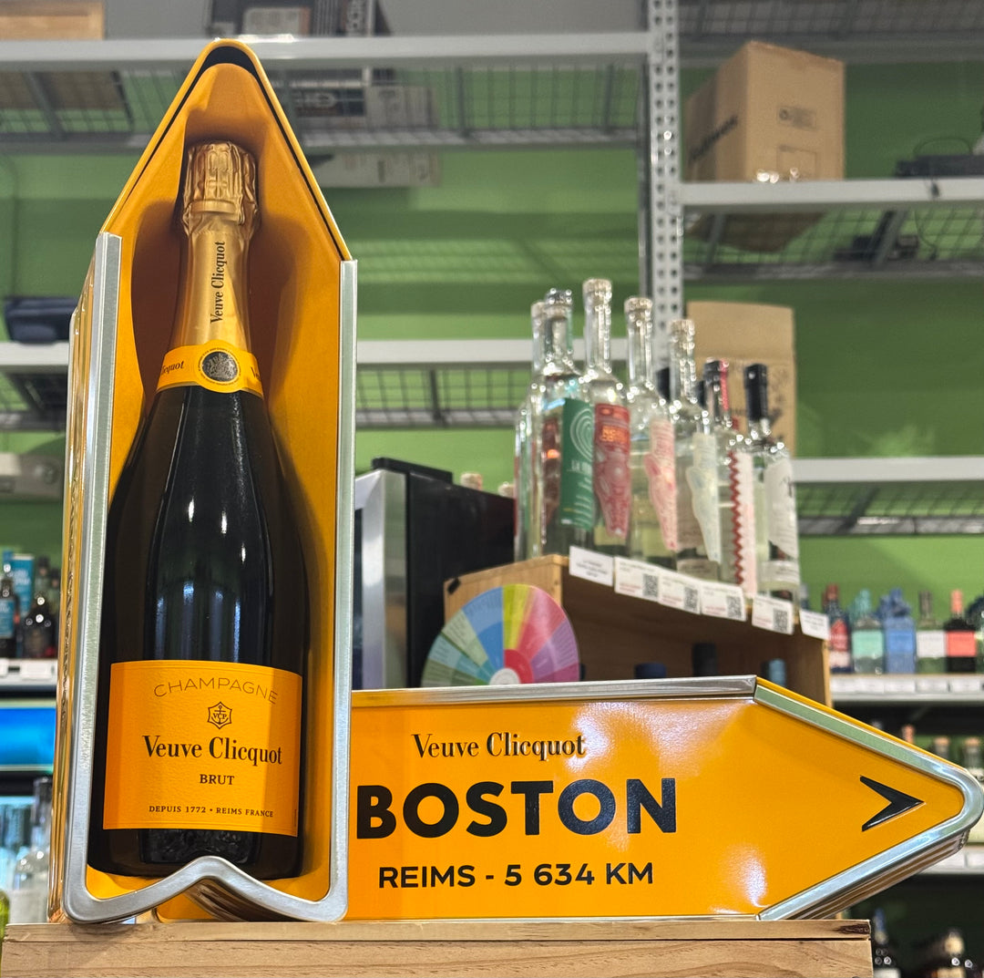 Veuve Clicquot Yellow Label Champagne NV Brut Champagne, France (Street Sign Gift Box)