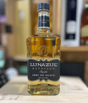 Lunazul Tequila Reposado Tequila 100% de Agave Mexico 1.75L